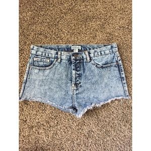 Premium denim acid wash high waisted shorts